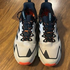 Adidas Terrex Free Hiker 2.0 Low Gore -Tex